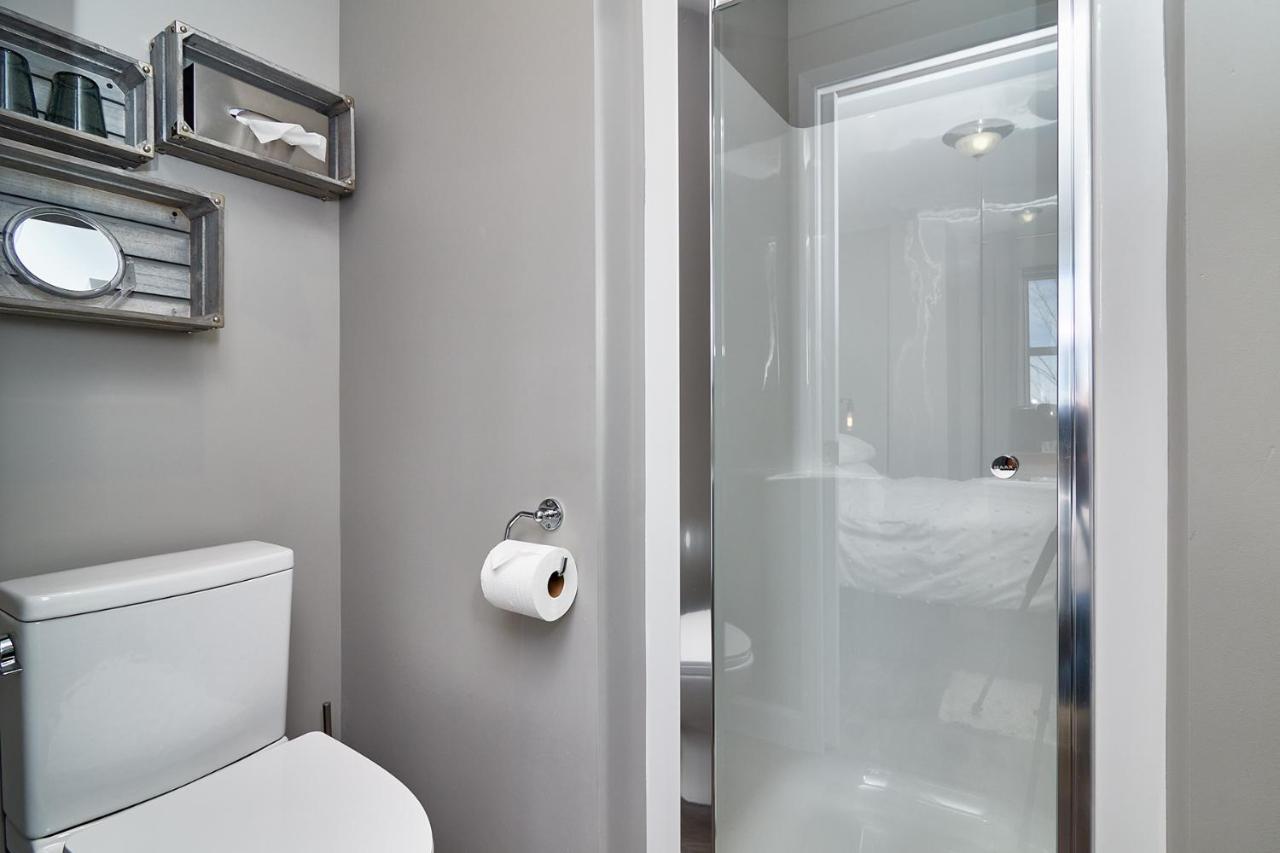 Bed & Breakfast Aux Deux Peres 4*